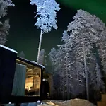 Hotel Balder Luxury Lodge&glass Igloos Levi