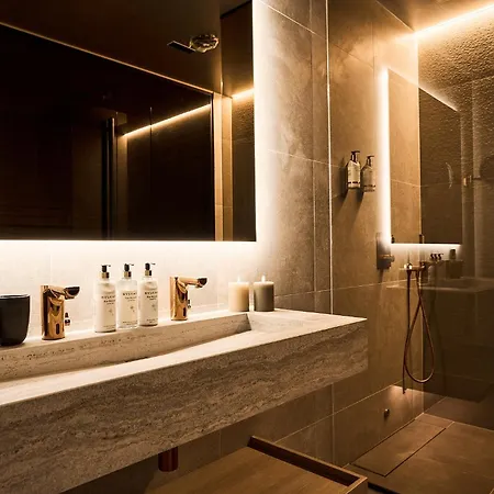 Hotel Balder Luxury & Glass Igloos 5*