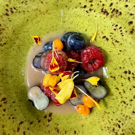 Balder Luxury & Glass Igloos Hotel 5*