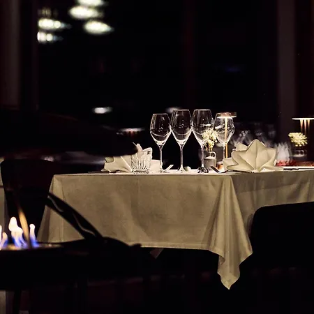 Balder Luxury & Glass Igloos 5*