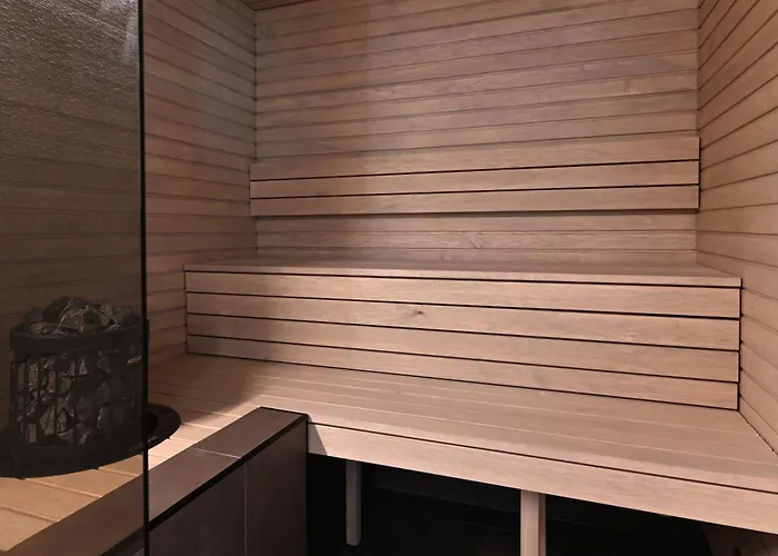 Balder Luxury & Glass Igloos